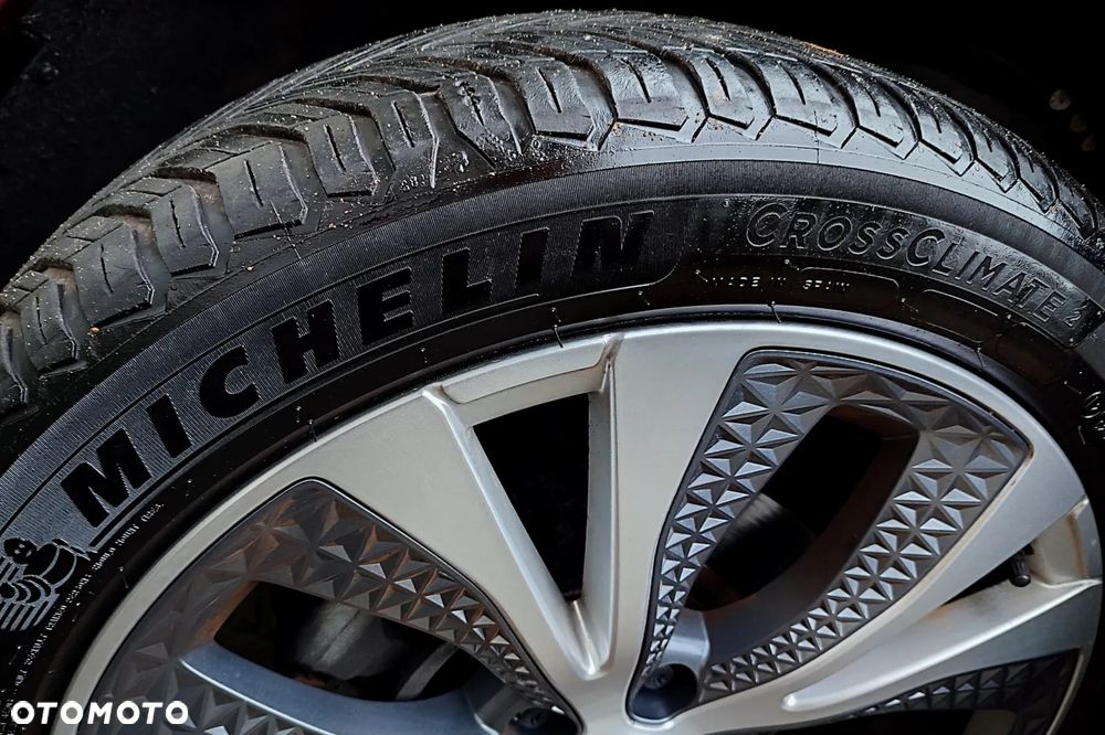 Renault Scenic ENERGY TCe 140 LIMITED - 33