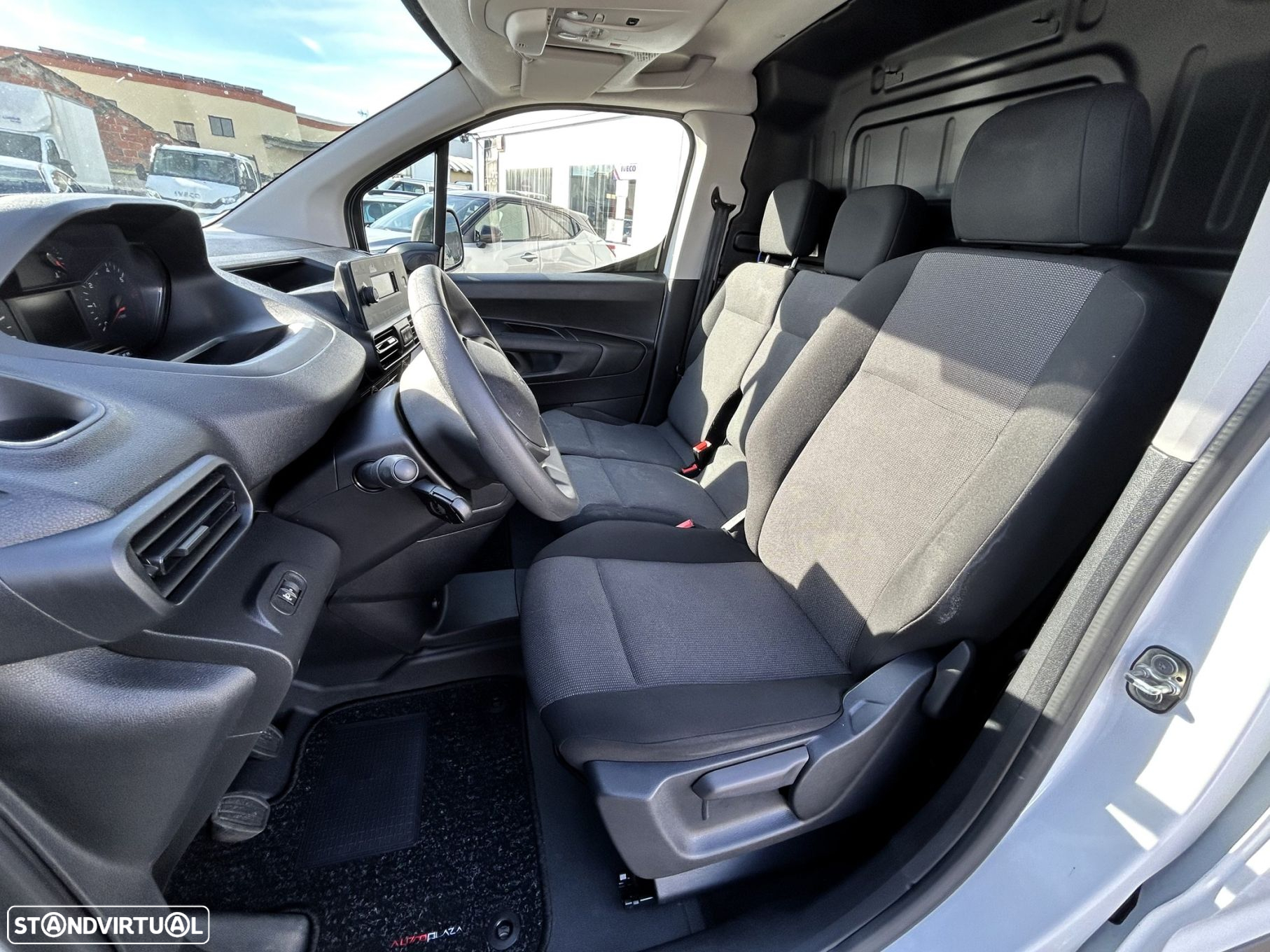 Peugeot Partner 1.5 BlueHDi Premium Standard - 12