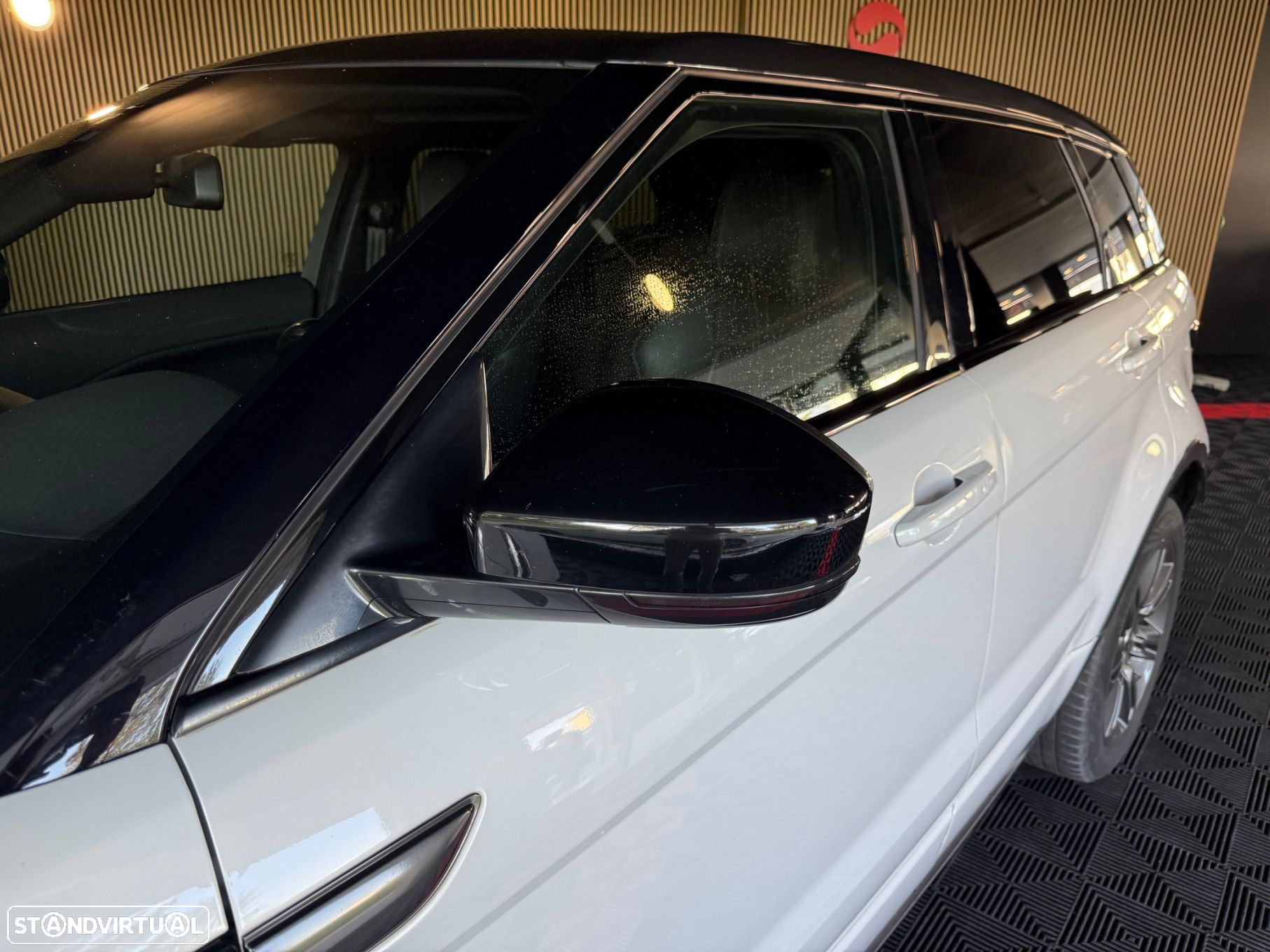 Land Rover Range Rover Evoque 2.0 TD4 SE Dynamic Auto - 14