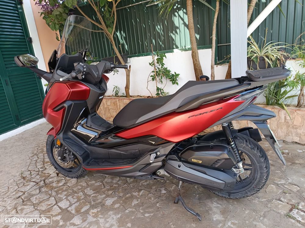 Honda Forza - 1