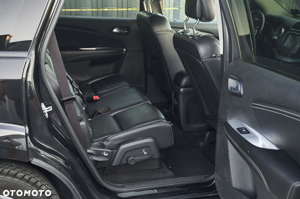 Fiat Freemont 2.0 Multijet 16V DPF Automatik Allrad Black Code - 8