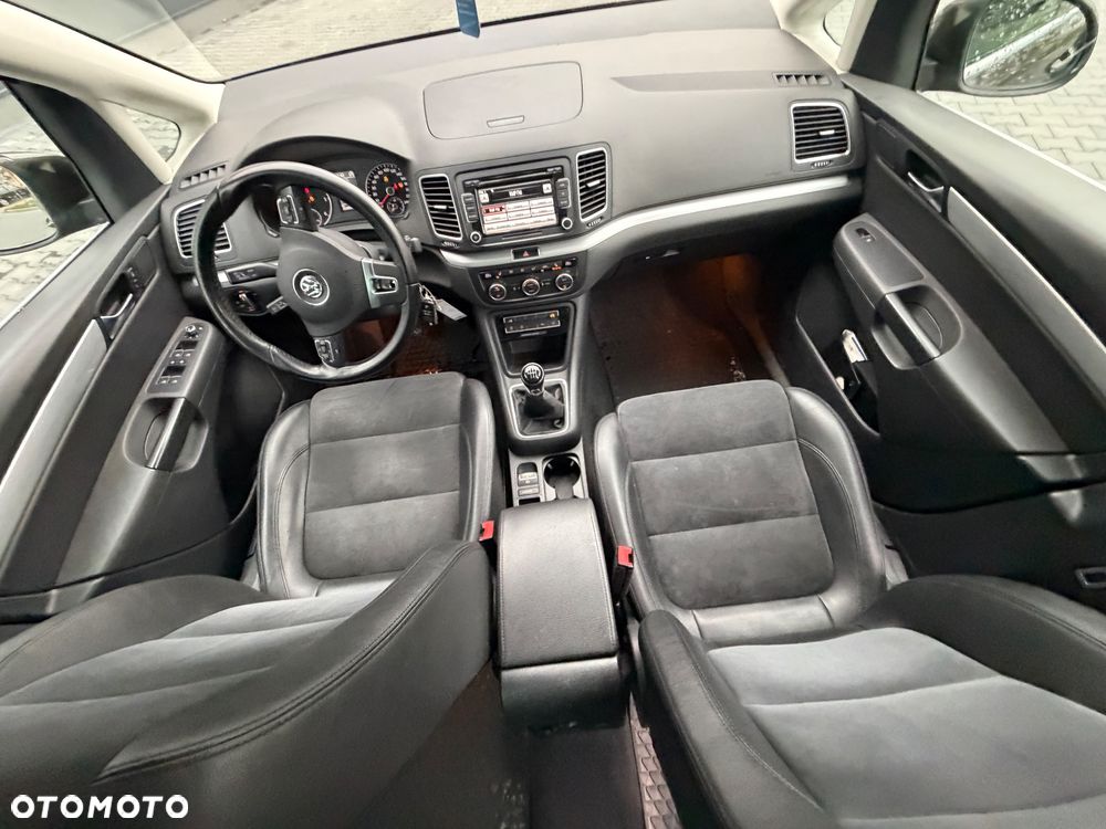 Volkswagen Sharan 2.0 TDI 4MOTION Blue Motion Style - 35