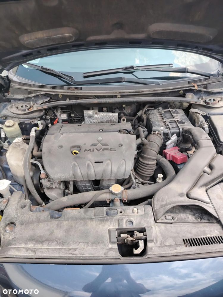 Mitsubishi Lancer - 4