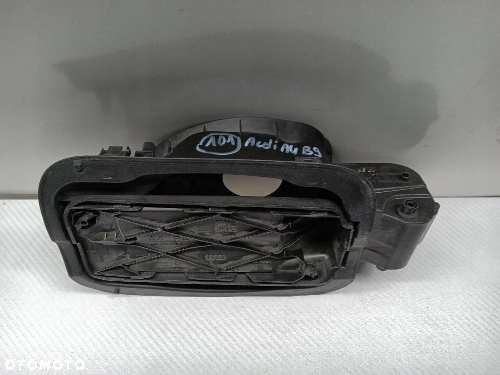 KLAPKA WLEWU PALIWA AUDI A4 B9 8W0809906 - 2