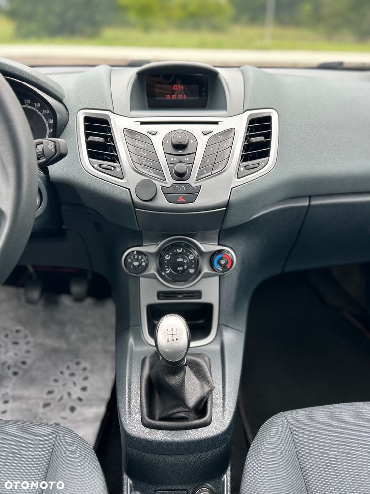 Ford Fiesta 1.25 Viva - 14