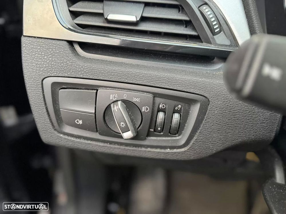 BMW X1 16 d sDrive Auto - 13