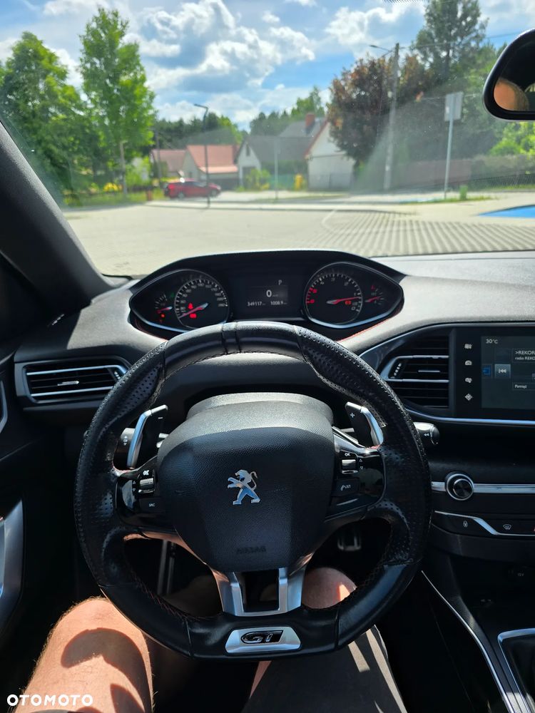 Peugeot 308 - 30