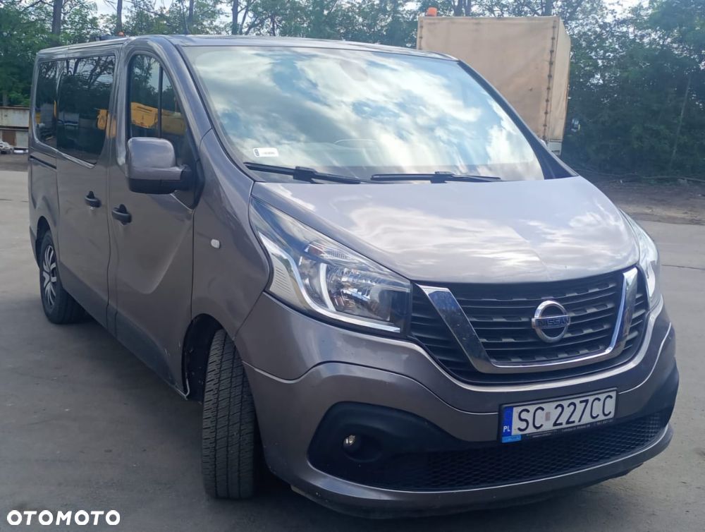 Nissan NV300 - 1
