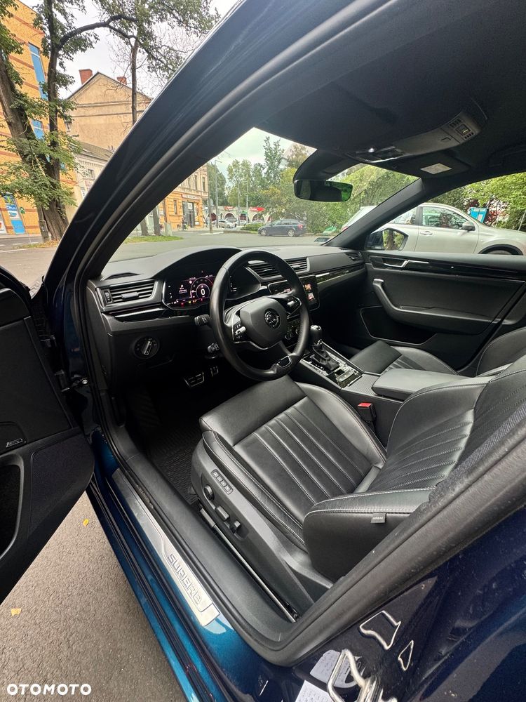 Skoda Superb 2.0 TDI SCR L&K DSG - 10