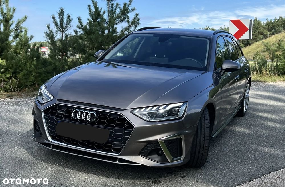 Audi A4 Avant 40 TDI quattro S tronic S line - 4