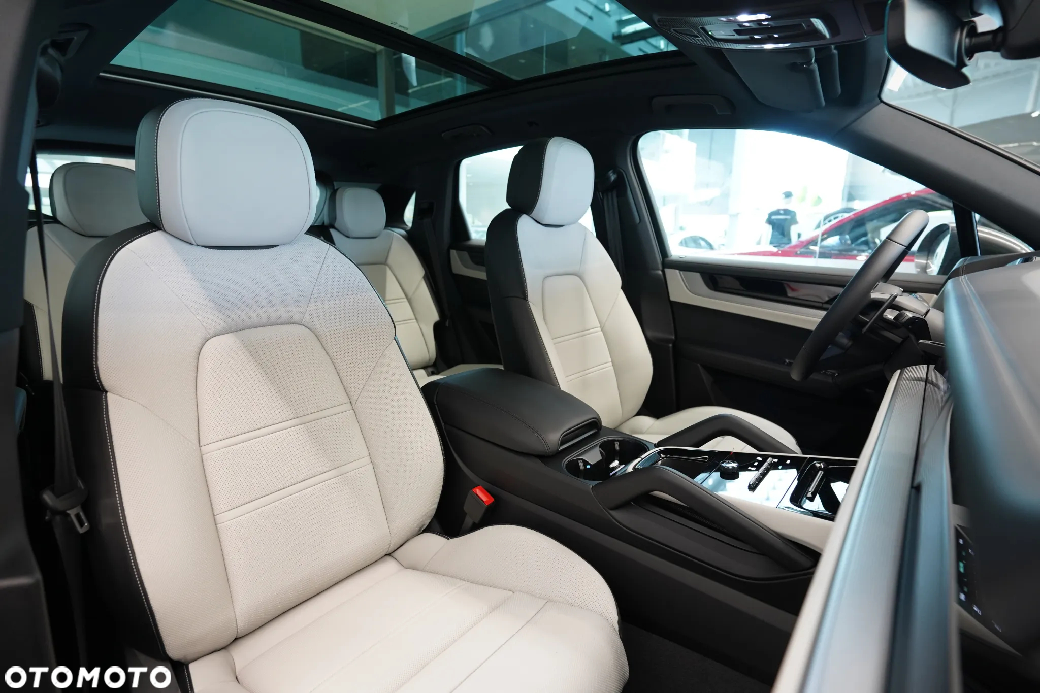 Porsche Cayenne Standard - 17