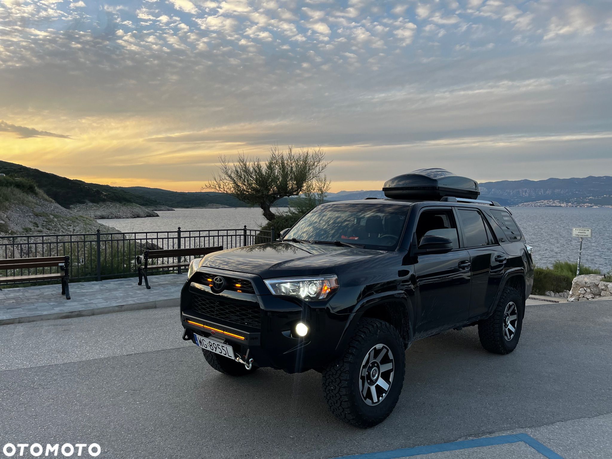 Toyota 4-Runner - 1