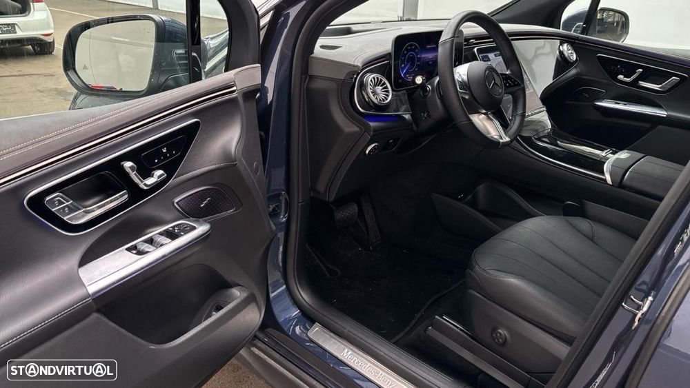 Mercedes-Benz EQE SUV 350+ - 11