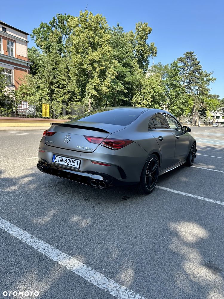 Mercedes-Benz CLA - 4