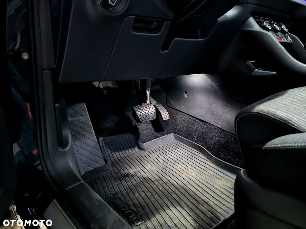 Skoda Karoq 1.5 TSI ACT GPF 4x2 Style DSG - 12