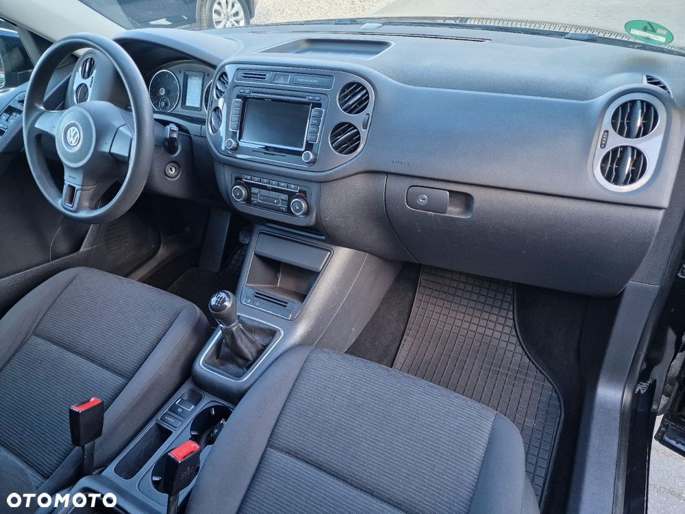 Volkswagen Tiguan 2.0 TDI DPF BlueMotion Technology Trend & Fun - 15