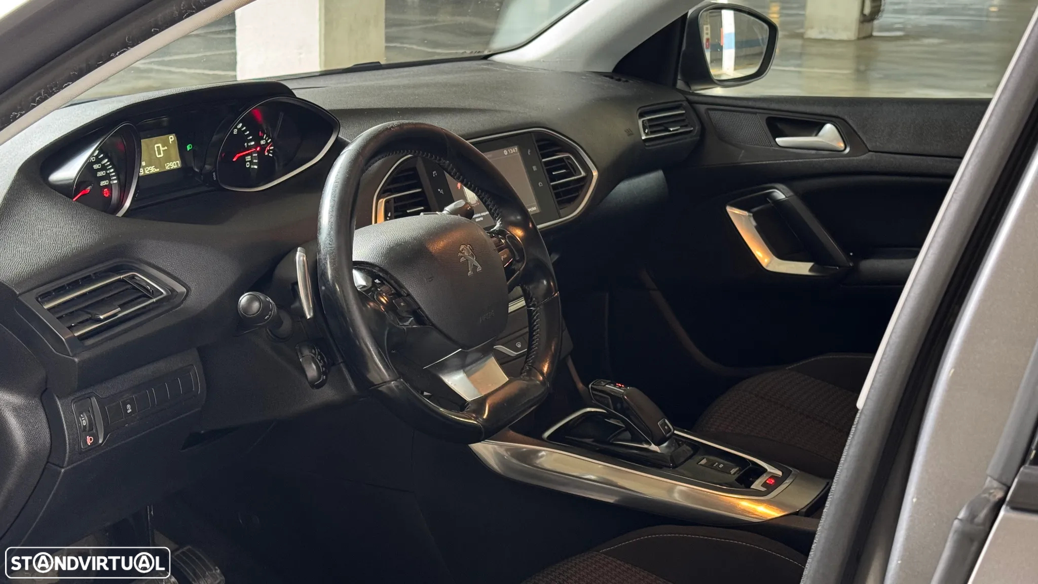Peugeot 308 SW 1.5 BlueHDi Active EAT8 - 12