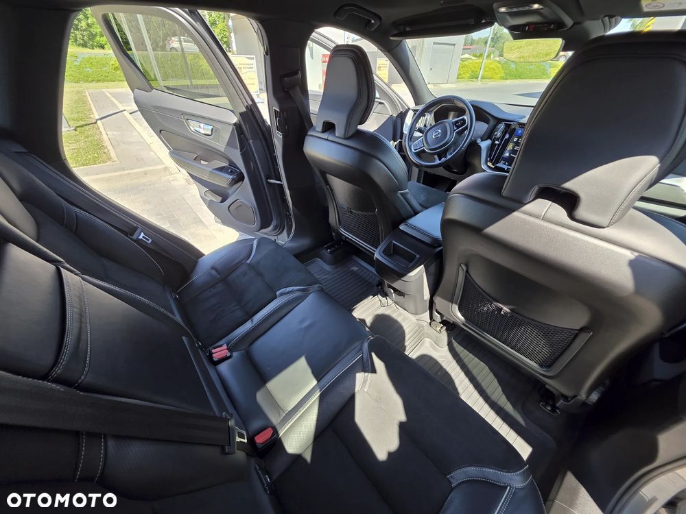 Volvo XC 60 D3 SCR R-Design - 15