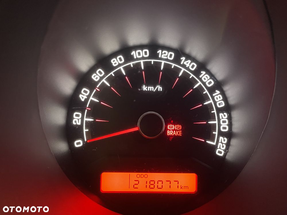 Kia Venga 1.4 CRDi M - 13