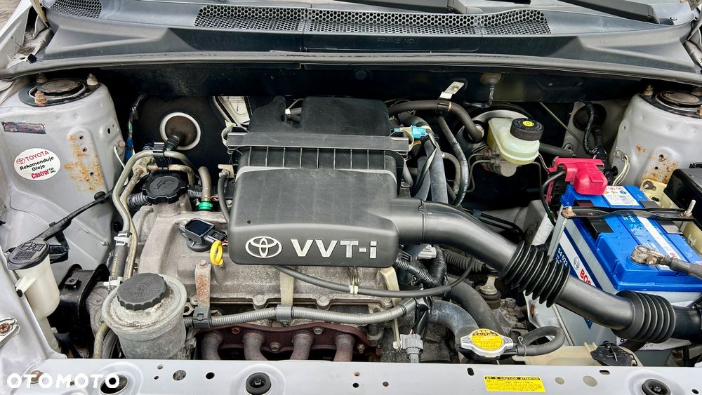 Toyota Yaris 1.0 Luna - 5