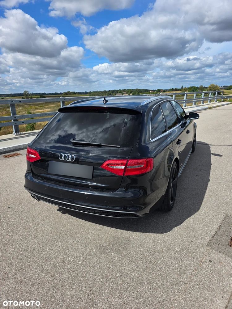 Audi A4 Avant 2.0 TDI clean diesel - 12