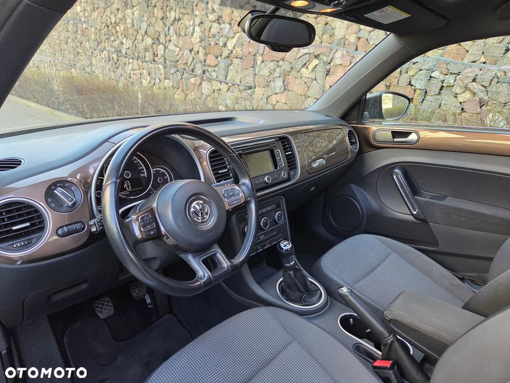 Volkswagen Beetle 1.6 TDI - 10