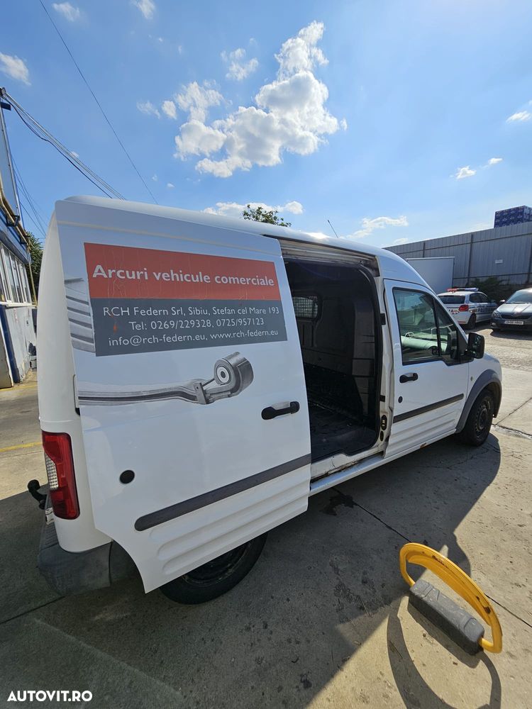 Ford Transit Connect - 5