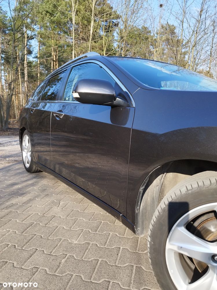 Honda Accord 2.0 Executive Nav - 10