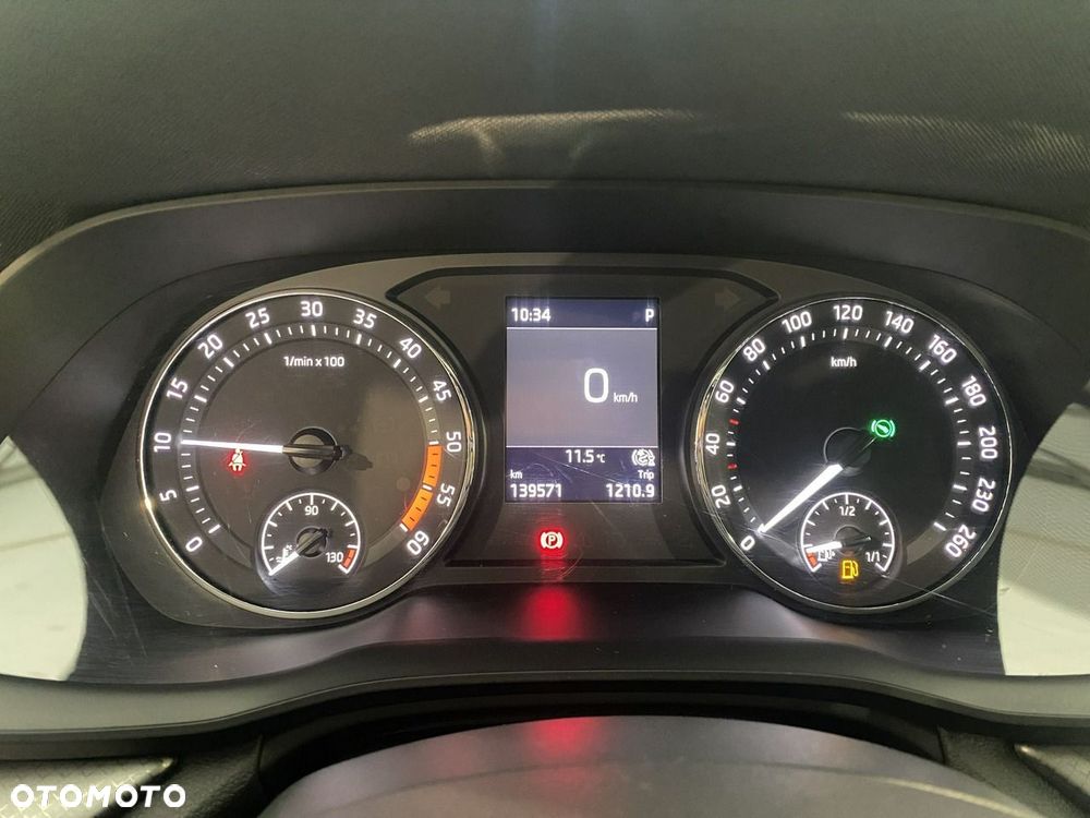 Skoda Octavia 2.0 TDI Ambition DSG - 15