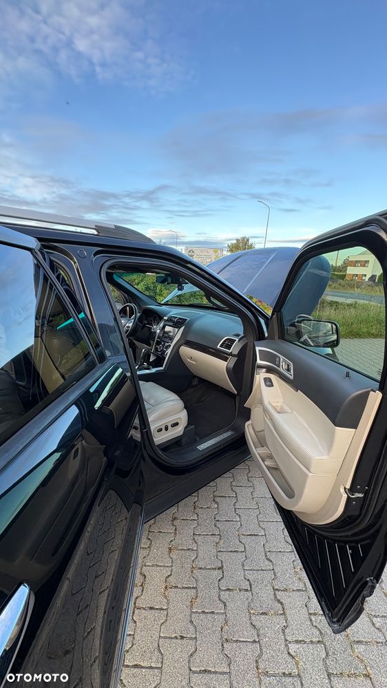 Ford Explorer 4.6 4WD - 10