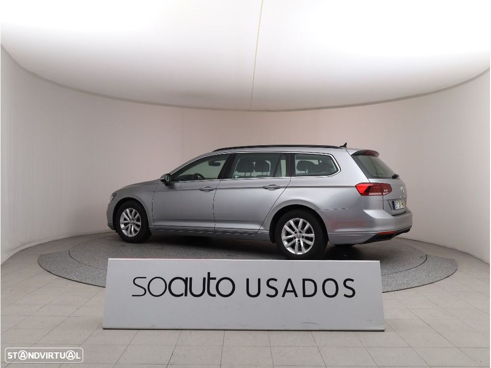 VW Passat Variant 1.6 TDI Business DSG - 3