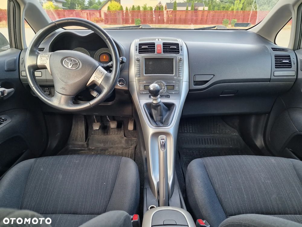Toyota Auris 2.0 D-4D Prestige - 8
