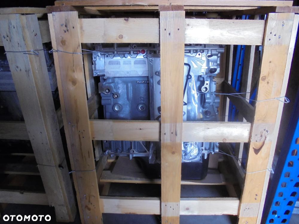 SILNIK (SŁUPEK) IVECO DAILY 3.0 F1CGL411B NOWY E5