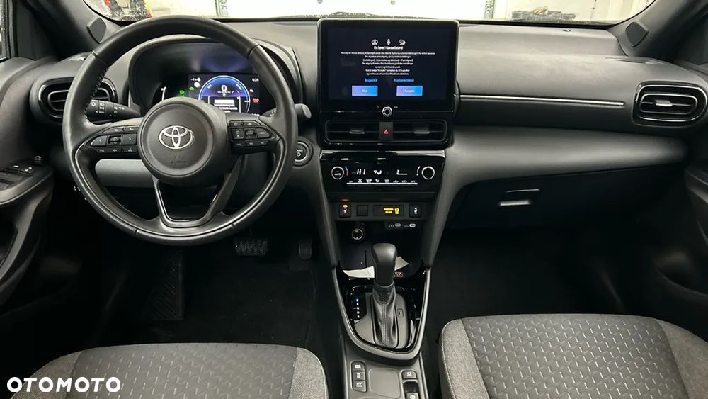 Toyota Yaris Cross - 3
