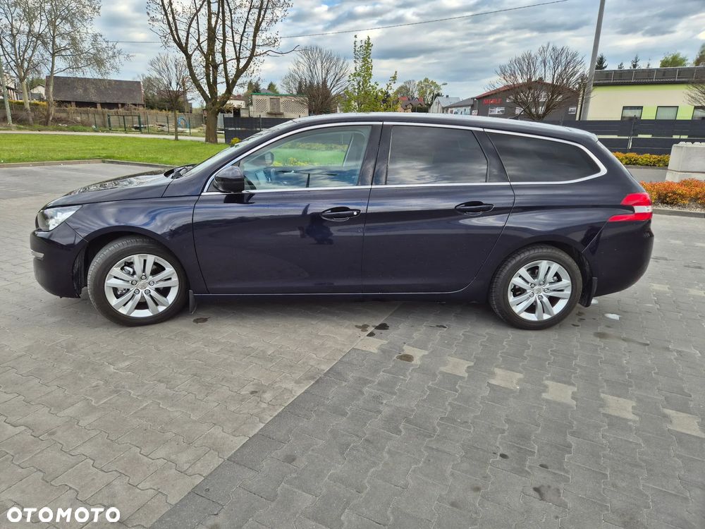 Peugeot 308 1.6 BlueHDi Allure S&S - 6