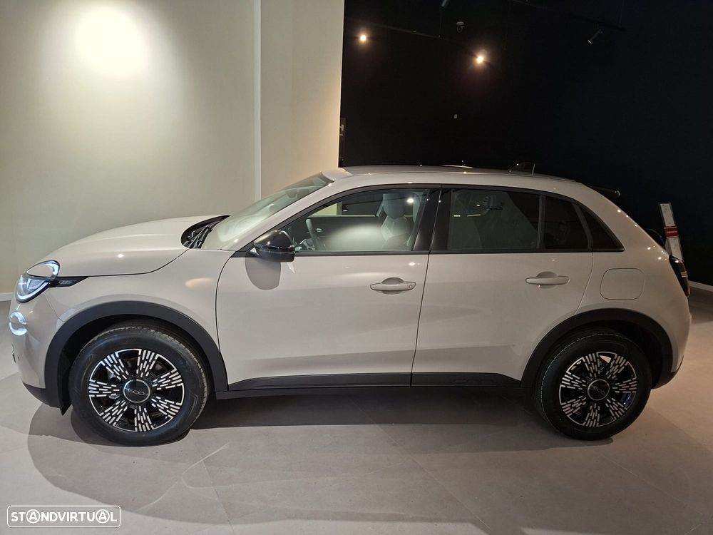 Fiat 600 1.2 Hybrid Icon - 1