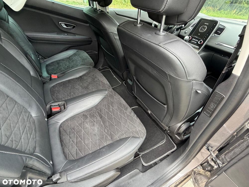 Renault Scenic - 12