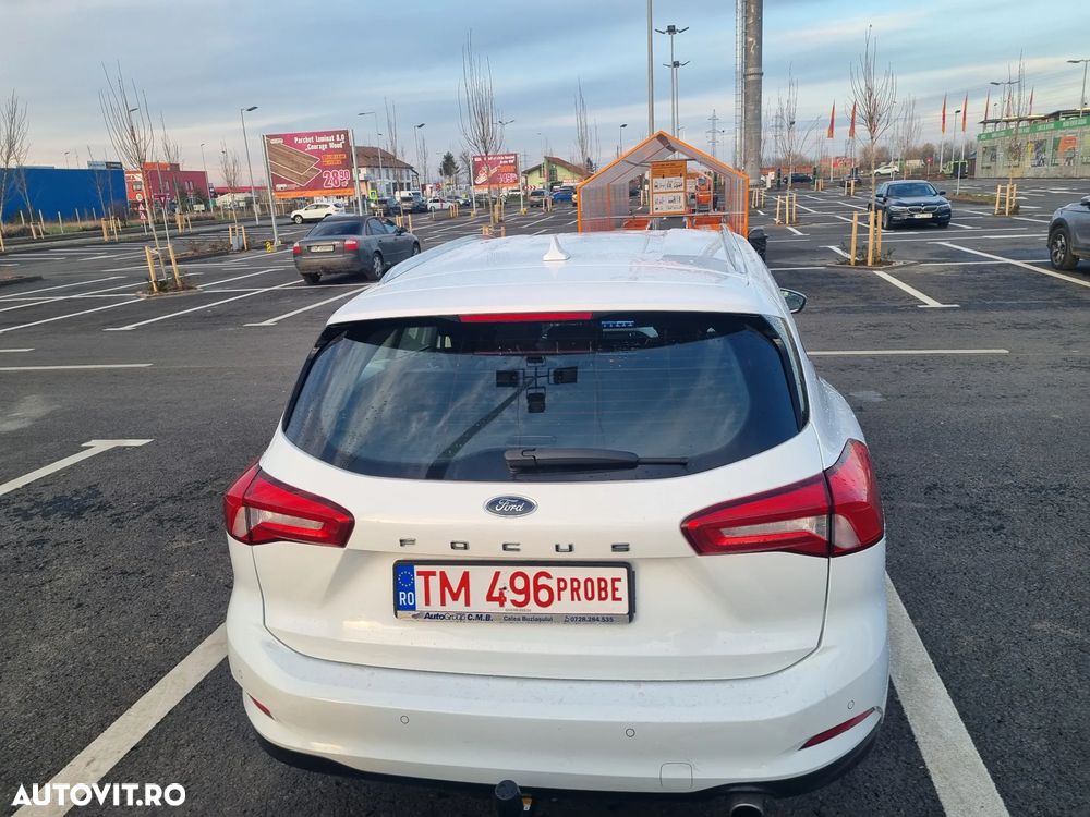 Ford Focus 1.5 EcoBlue Start-Stopp-System TITANIUM - 24