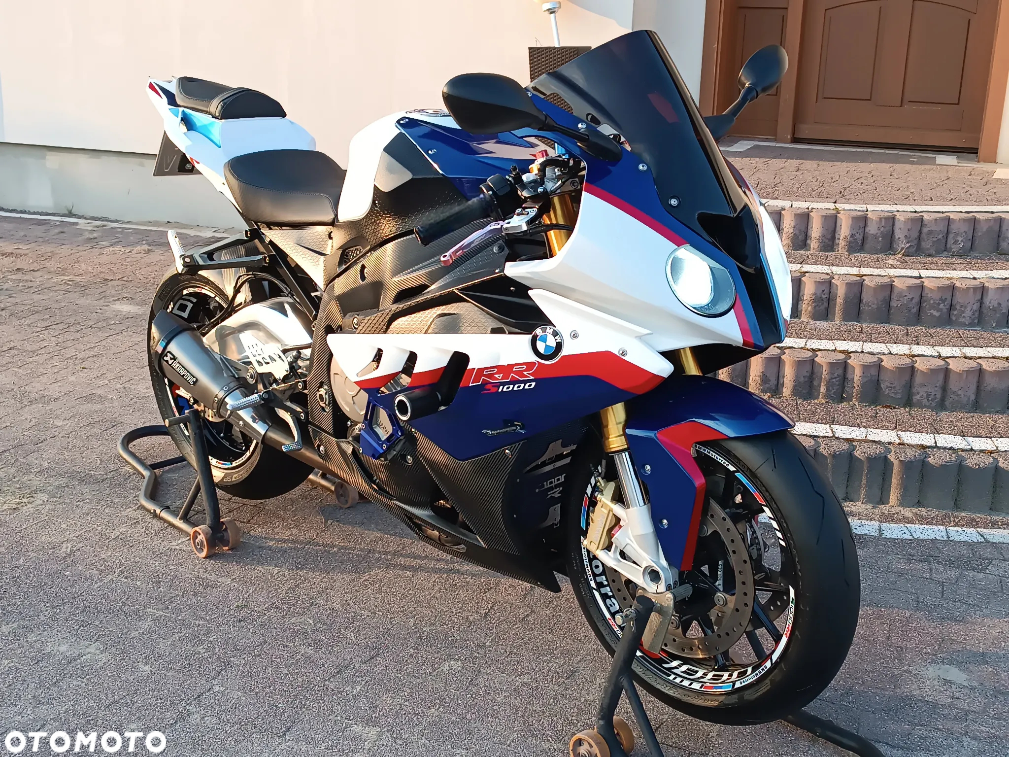 BMW S - 2
