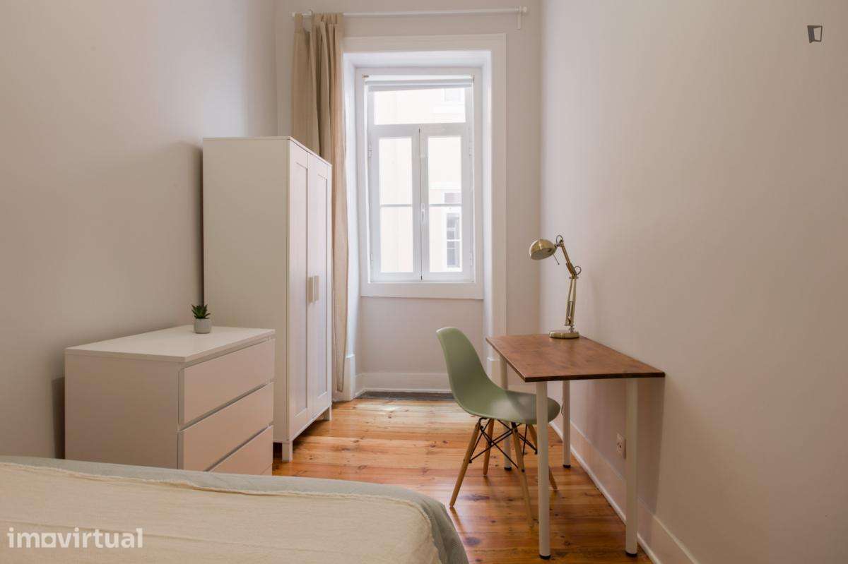 Quarto - localizado em Penha de França Lisbon - Grande imagem: 2/27