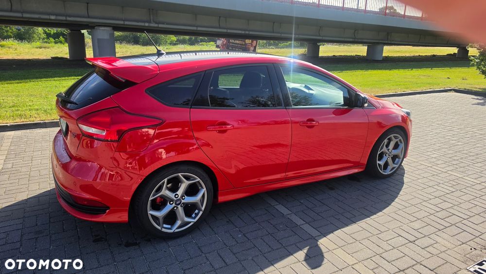 Ford Focus 2.0 TDCi ST-2 - 25