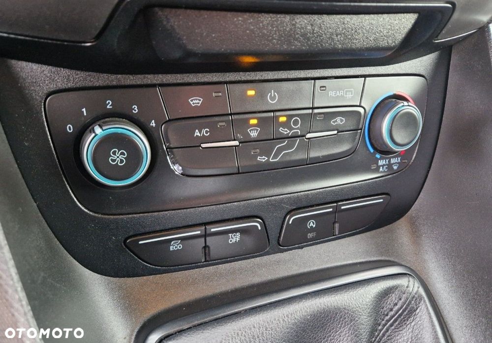 Ford transit connect - 20