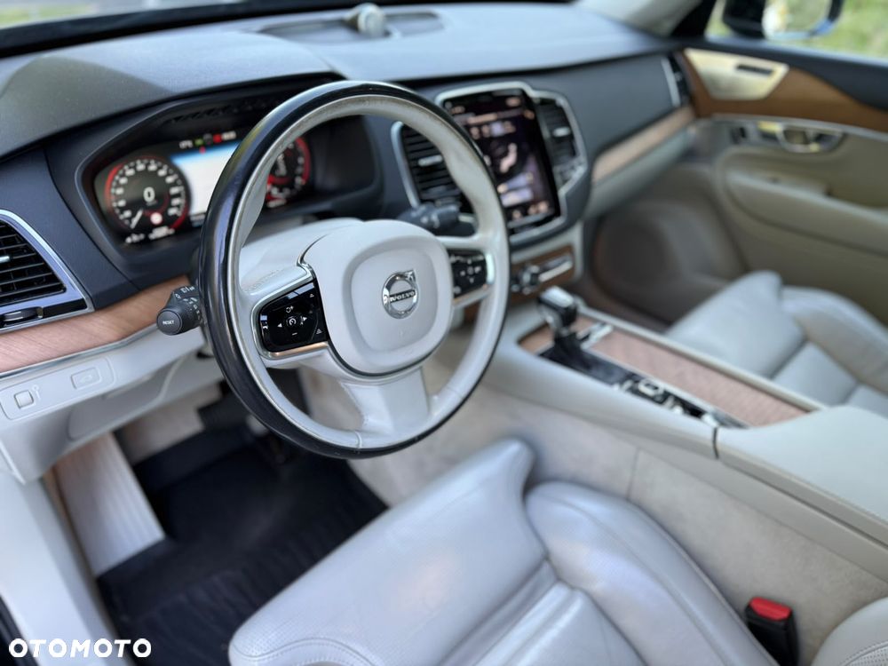 Volvo XC 90 D5 AWD Inscription 7os - 11