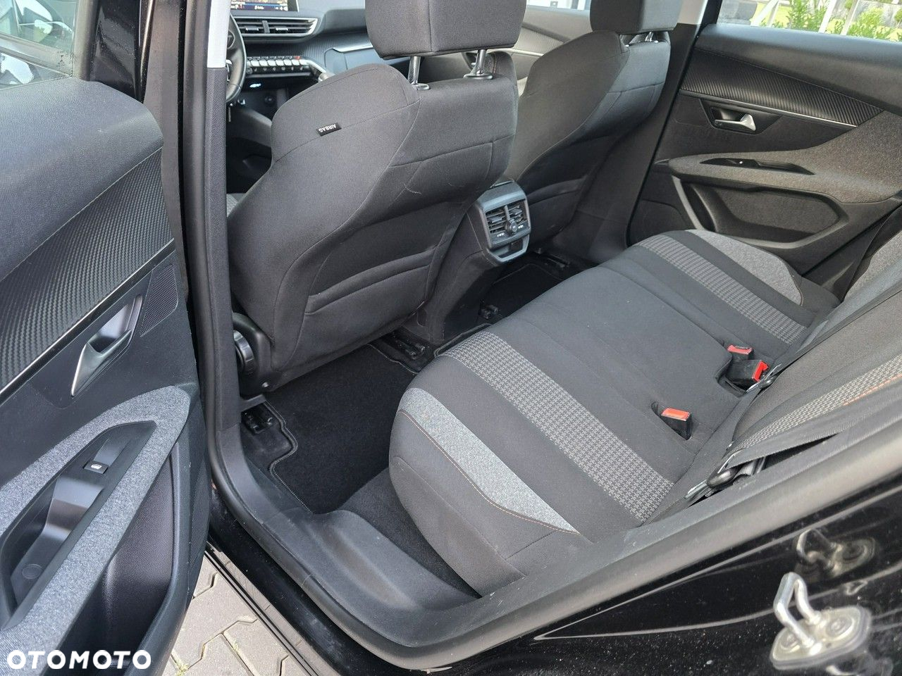 Peugeot 3008 - 12