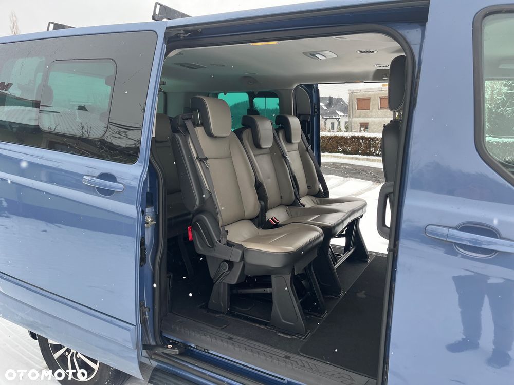 Ford Tourneo Custom - 7