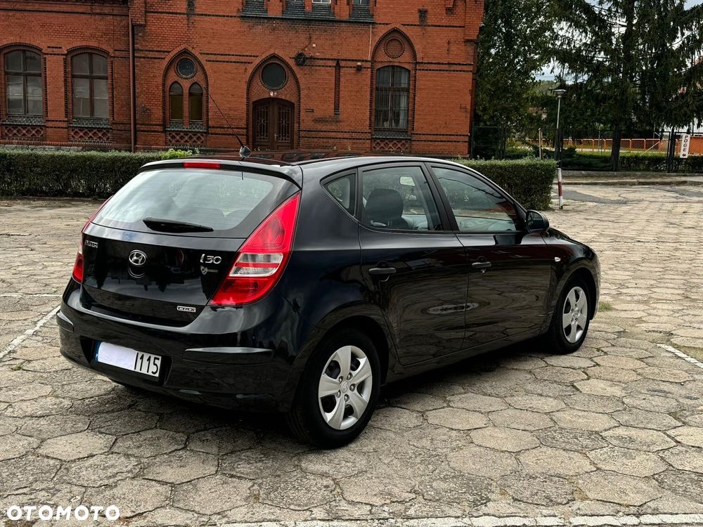 Hyundai i30 1.6 CRDi Base - 6