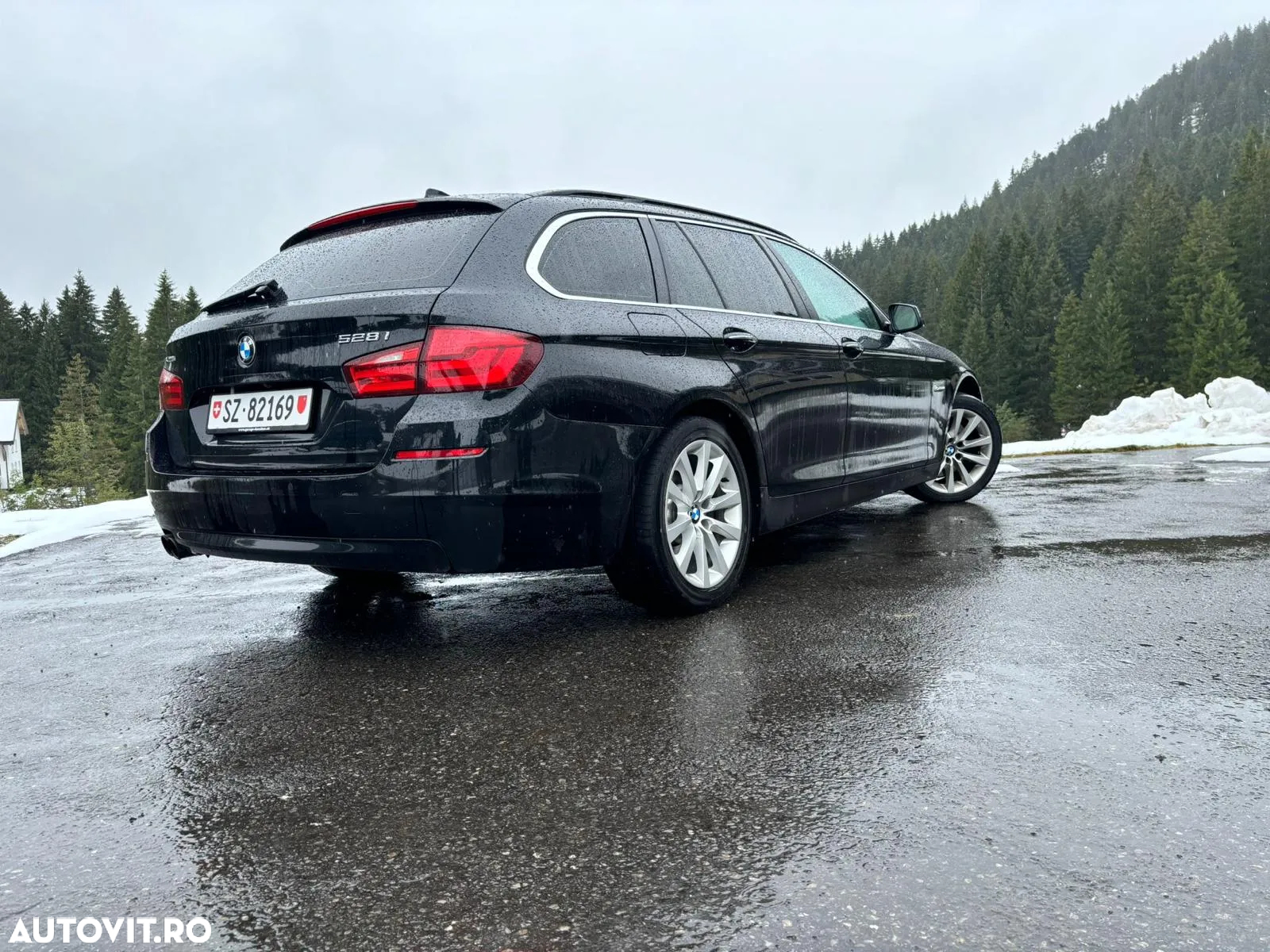 BMW Seria 5 528i Touring Aut. Modern Line - 8