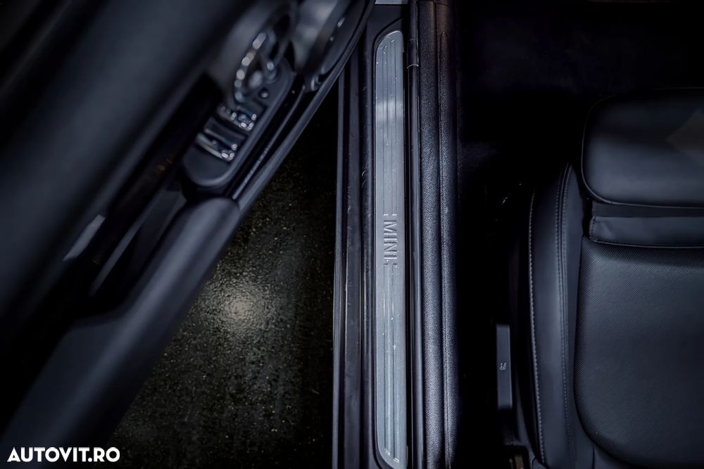 Mini Cooper Aut. Essential Trim - 12