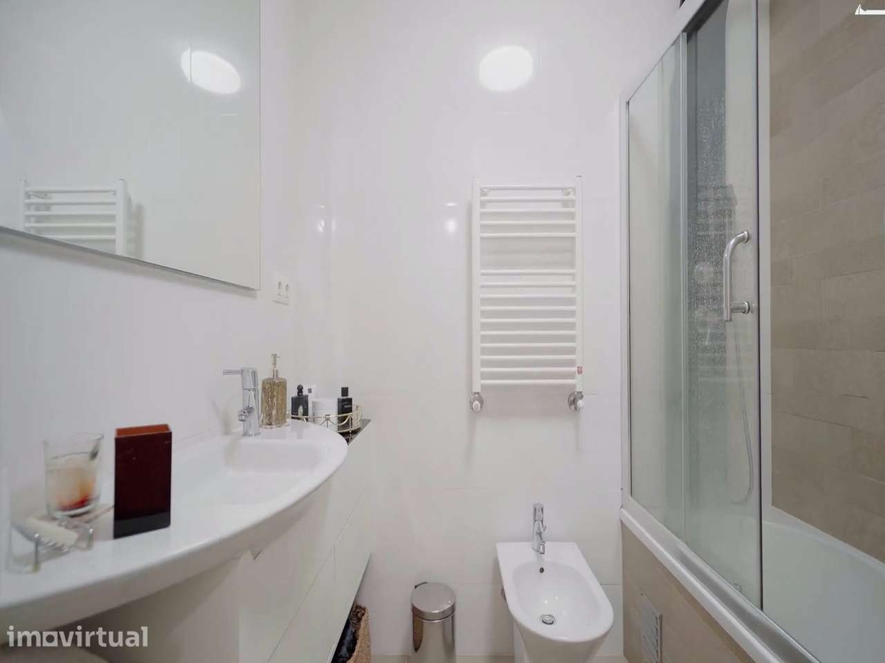 Apartamento T1 com Ar Condicionado em Cedofeita - Grande imagem: 5/10