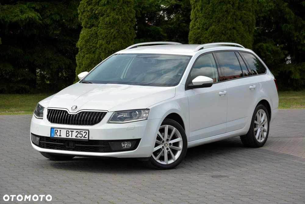 Skoda Octavia 2.0 TDI (Green tec) DSG Style - 2